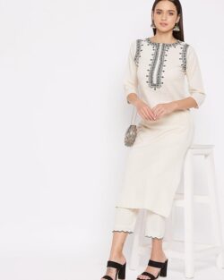 WineRed Women Off-White cotton Embroidered Kurta and Pant Set