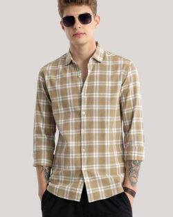 Fit Solid Spread Collar Casual Shirt