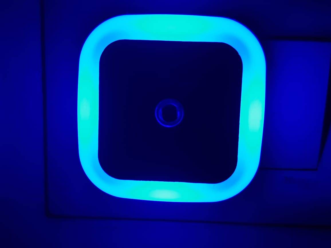 HOARD Polycarbonate 0.5W Led Plug In Smart Night Lamp With, Automatic Sensor -(Blue) Pack Of 1