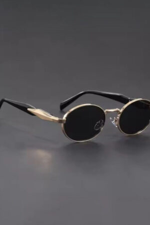 DressBerry X fwd Women Round Sunglasses with UV Protected Lens