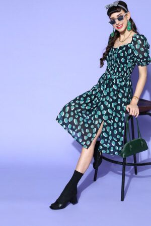 plusS Women Black & Green Geometric Print Georgette A-Line Puff Sleeves Dress